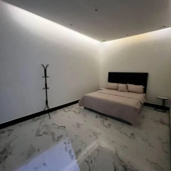 Appartamento شقة فاخرة بغرفة نوم وصالة 10 Luxury Apt Ar Riyad