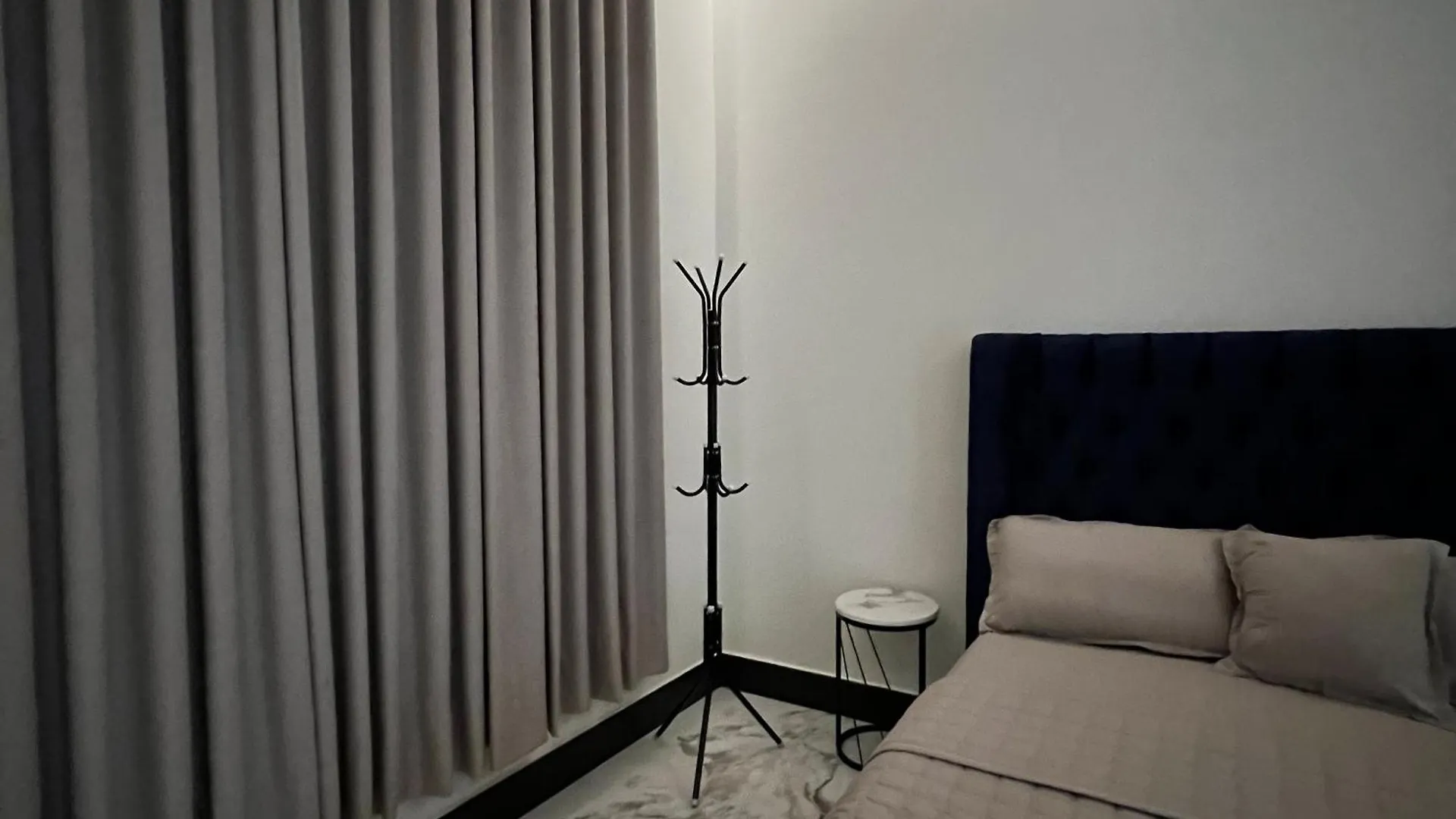 Appartamento شقة فاخرة بغرفة نوم وصالة 10 Luxury Apt Ar Riyad 0*,  Arabia Saudita